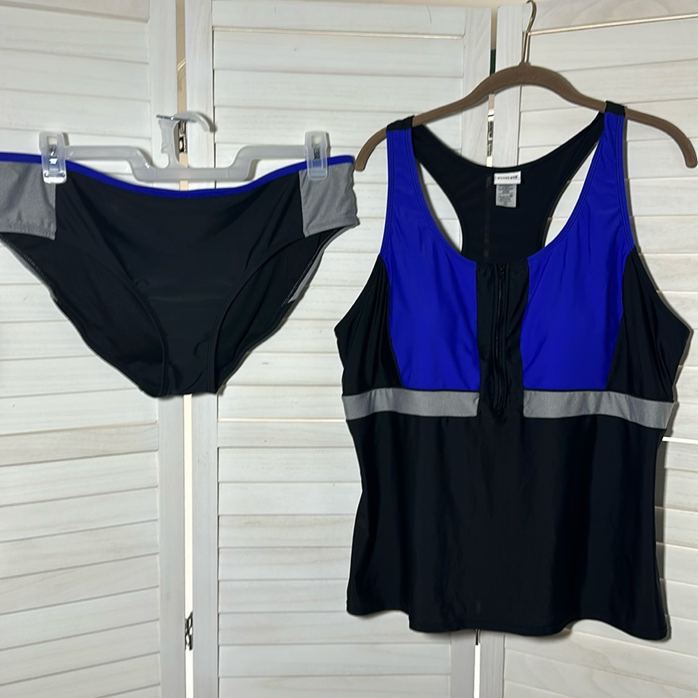 EUC Plus Size Everlasting 2-piece Swimsuit